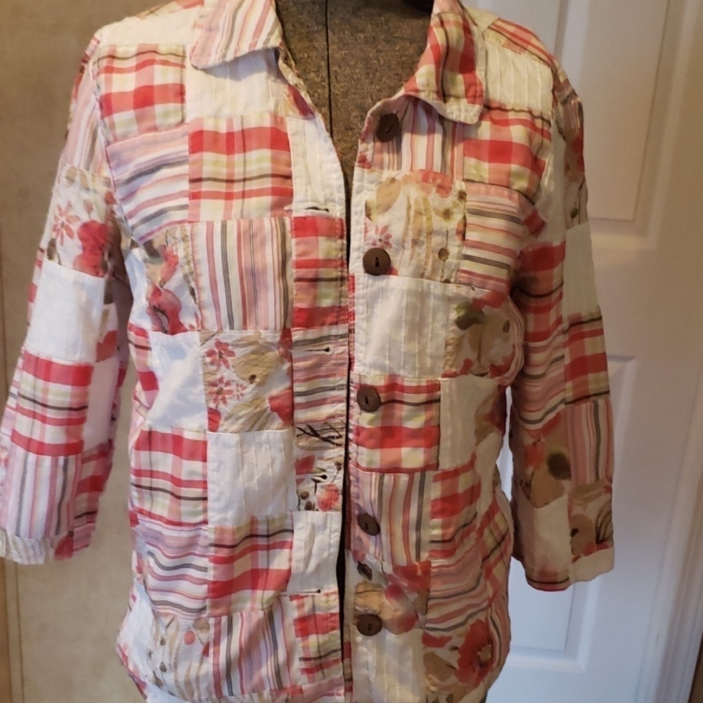 Koret light weight short jacket.